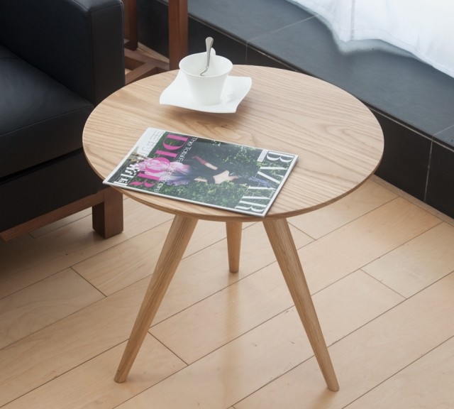meubles-scandinaves-idée-originale-table-basse-ronde-bois