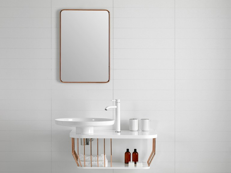 miroir design -salle-bains-rectangulaire-cadre-cuivre-inbani