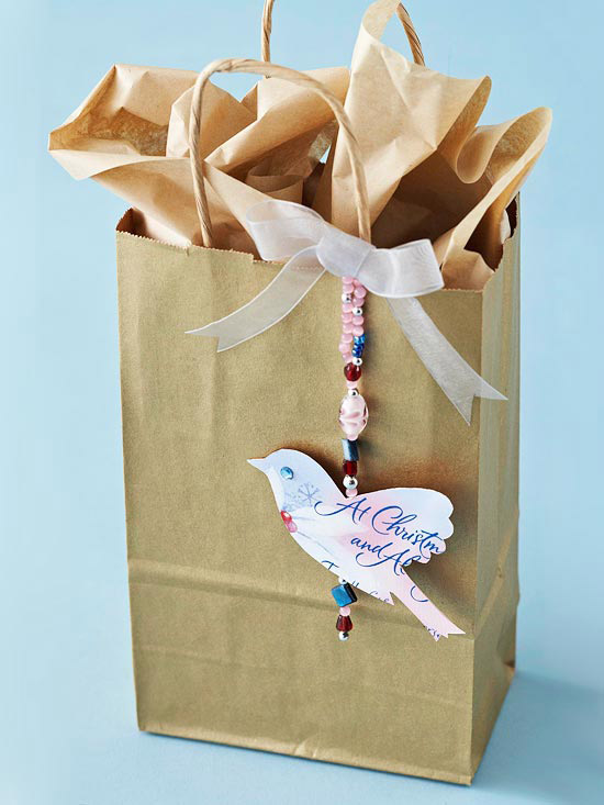 oiseau-décoratif-carte-vœux-Noël-réutilisée