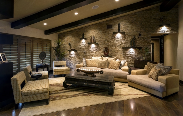 pierre-parement-revêtement-mural-intérieur-décoratif-salon-spacieux-moderne-éclairage 