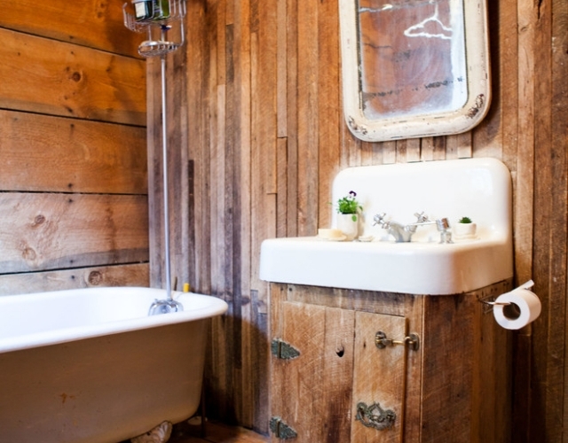 Meubles salle de bain et décoration dans le style rustique