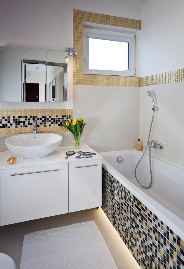 salle de bain contemporaine mosaïque-élément-déco