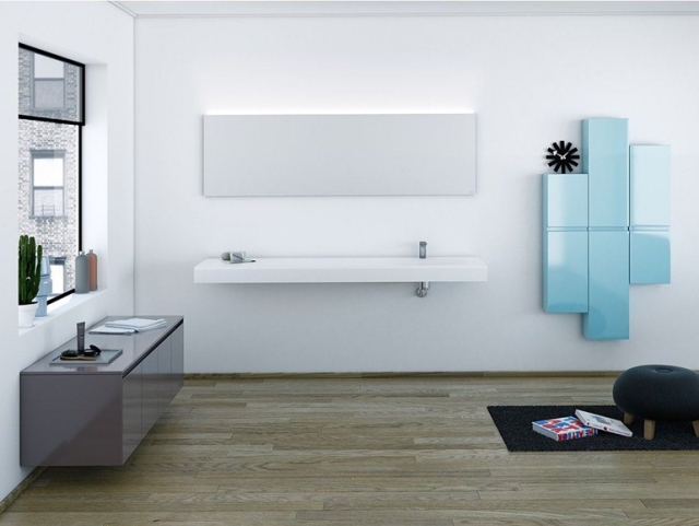 salle de bain design salle-bain-design-unique-originale-armoires-murales-bleu-clair-petit-tabouret-INBANI
