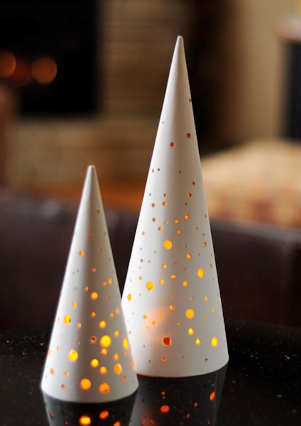 sapin de Noël original cônes-papier-lanternes