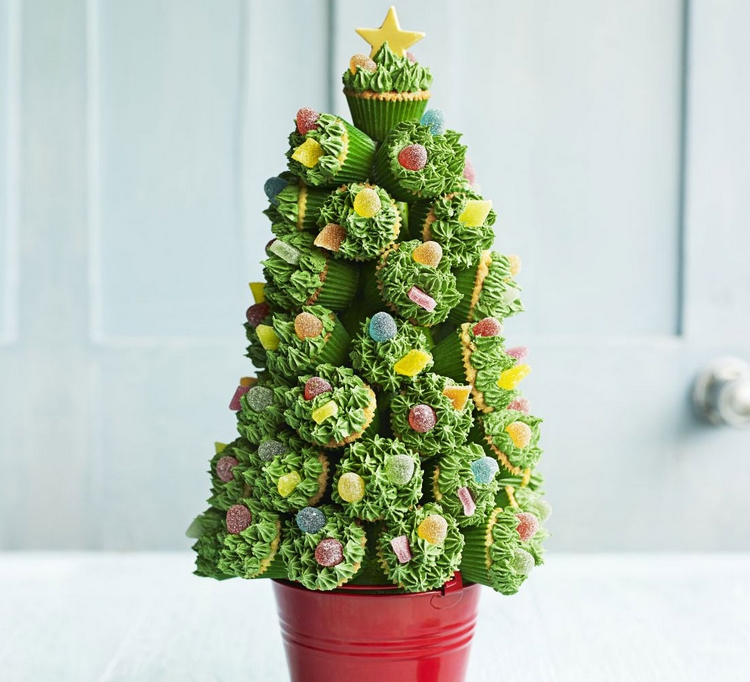 sapin-Noël-original-faire-soi-même-sapin-cupcakes-glaçage-vert
