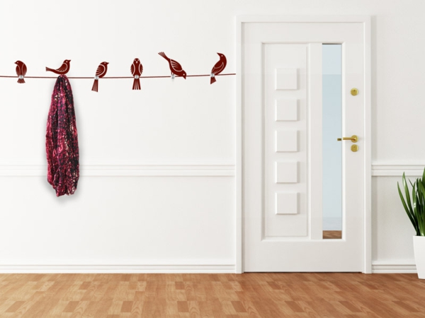 stickers-chambre-crochets-vêtements-20-idées-entrée-oiseaux-rouge-foncé-fil-téléphonique-mur-blanc