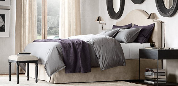 tête-lit-moderne-20-belles-idées-tapissée-beige-élégante-miroirs tête de lit moderne