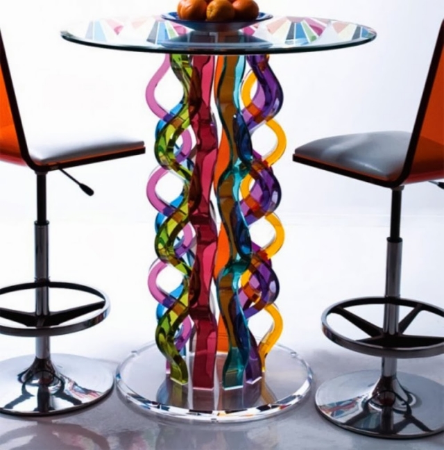 table-haute-bar-moderne-verre-coloré-design-élégant-HStudio table haute