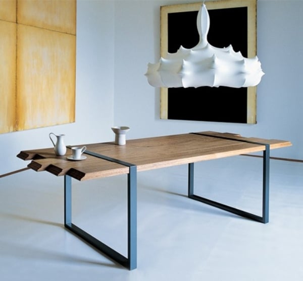 table-manger-20-idées-design-moderne-innovant-bois-pieds-métalliques table à manger