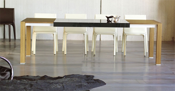 table-manger-20-idées-design-moderne-innovant-bois-verre-élégante table à manger