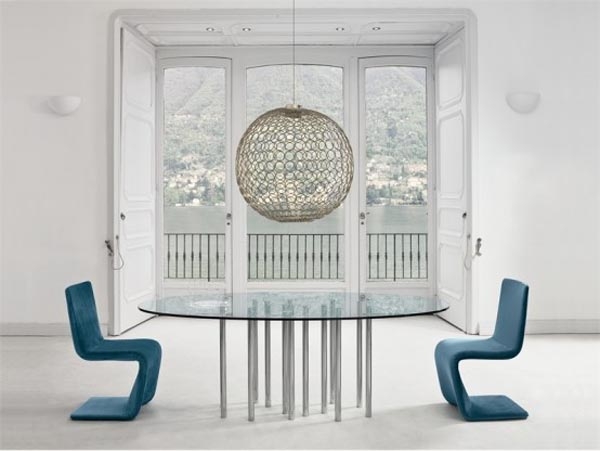 table à manger table-manger-20-idées-design-moderne-innovant-verre-ronde-pieds-métalliques