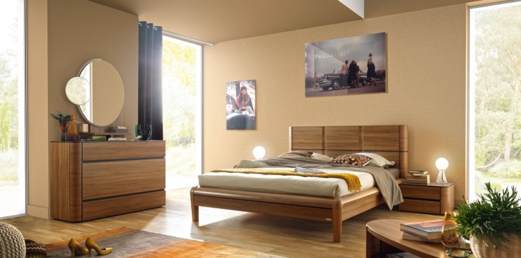 aménagement de chambre à coucher grand-lit-armoires