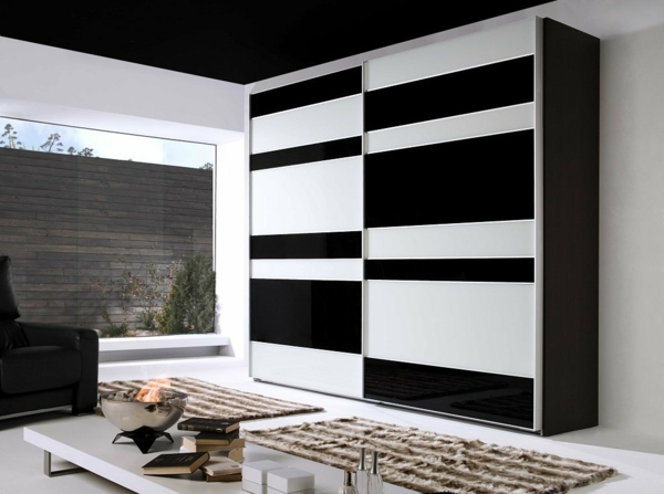 armoire-dressing-noir-blanc-finition-laquée-design-moderne 