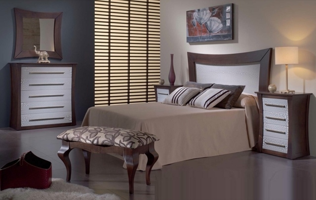 chambre-coucher-complète-mobilier-bois-literie-beige