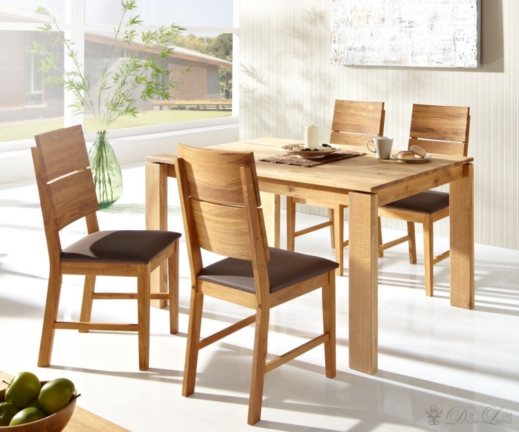coin repas moderne-idee-originale-table-bois-brut-chaises
