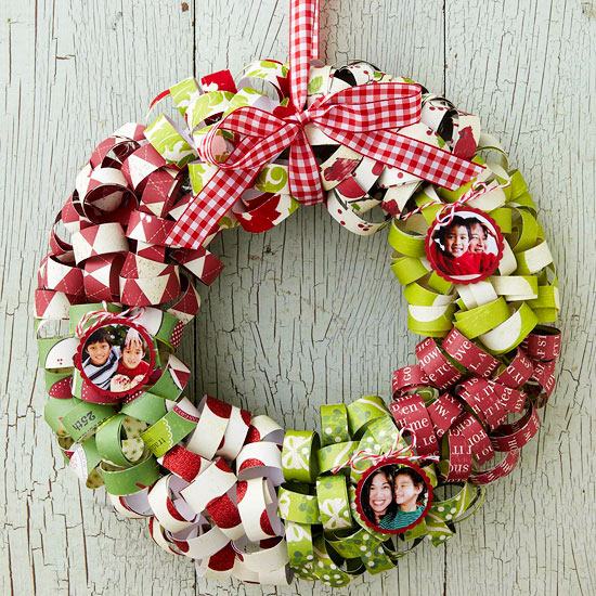 couronne-Noël-papier-décoratif-rubans-multicolores-photos couronne de Noël
