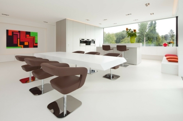 73 idées de cuisine moderne avec îlot, bar ou table à manger Table Rouge Créatif cuisine de