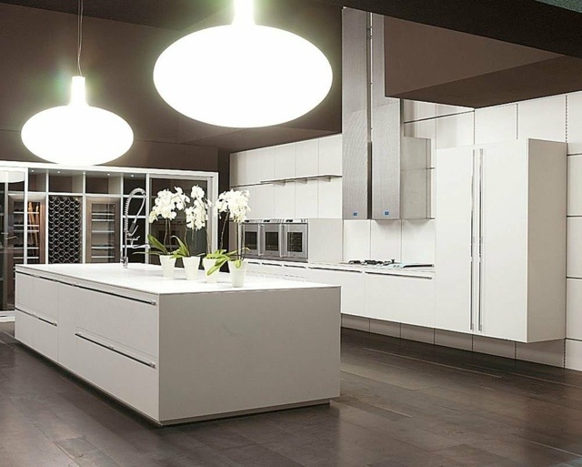 Aménagement cuisine moderne quels design et matériaux? Suspension design cuisine