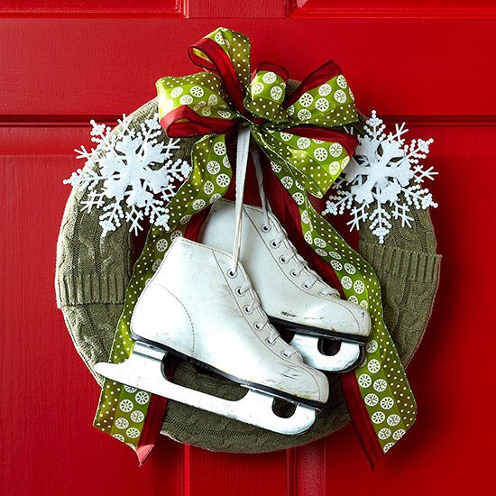 décoration-de-Noël-espace-extérieur-couronne-porte-flacon-neige