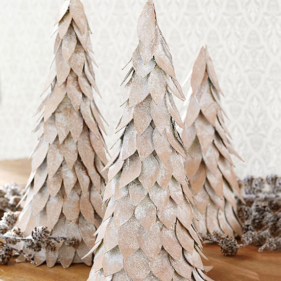 décoration-de-table-Noël-idées-originales-sapin-sympa-feuilles-neige