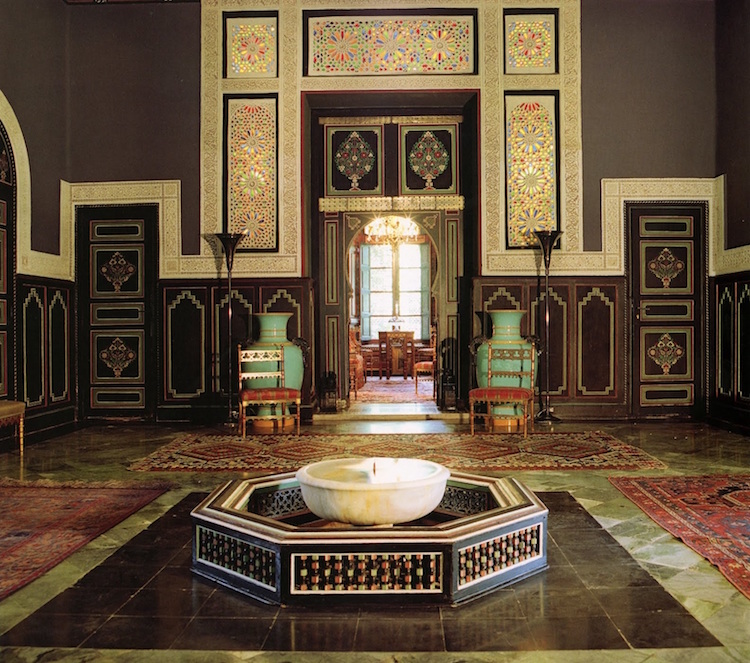 décoration marocaine magie-exotique-authentique-fontaine-pièce-centrale