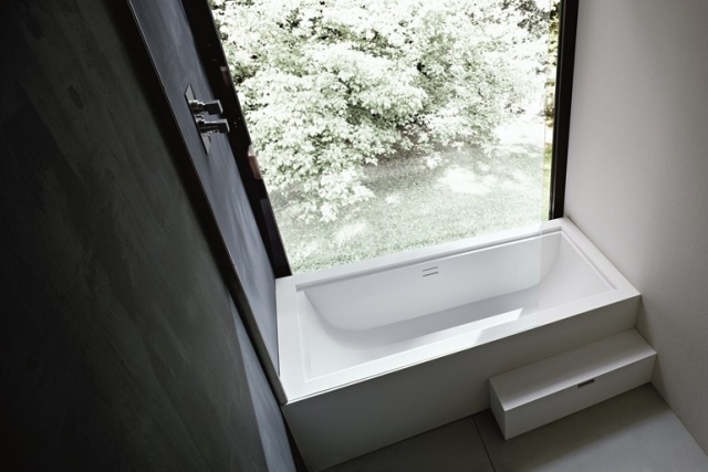 design-salle-bains-baignoire-UNICO-Rexa-Design-blanche
