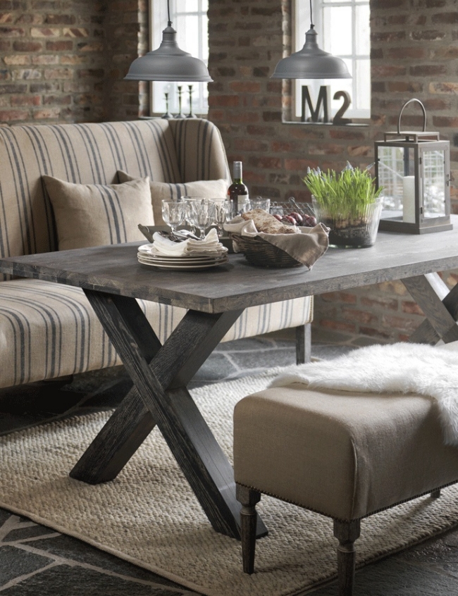 design-salle à manger table-rustique-pieds-croisés