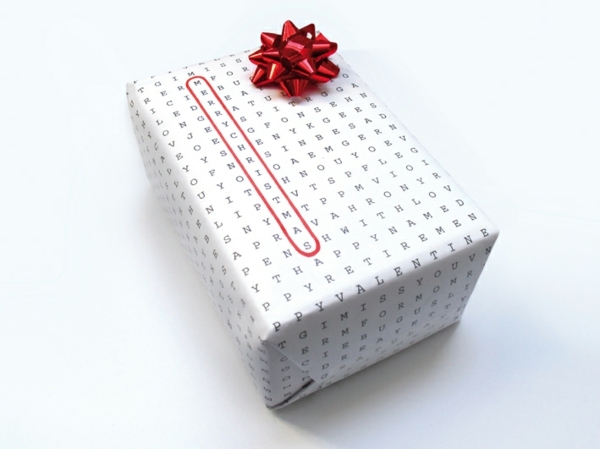 emballage-cadeaux-Noël-papier-mots-mêlés