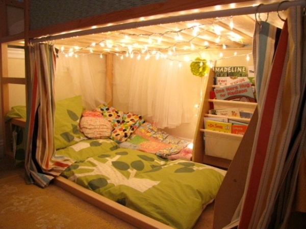 guirlande-lumineuse-LED-Noël-chambre-coucher guirlande lumineuse LED