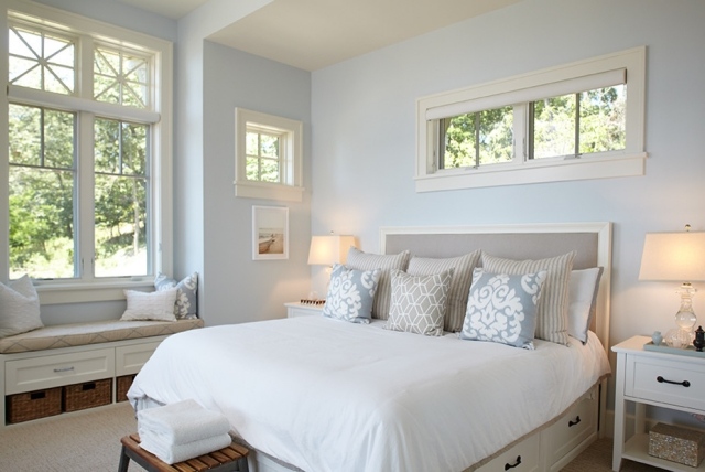 idée-peinture-chambre-coucher-couleur-bleue-claire