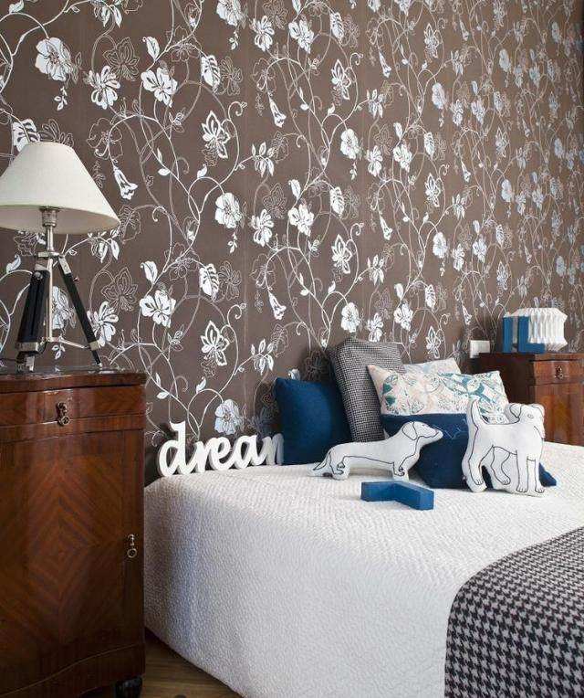 idées-de-déco-chambre-coucher-motifs-floraux