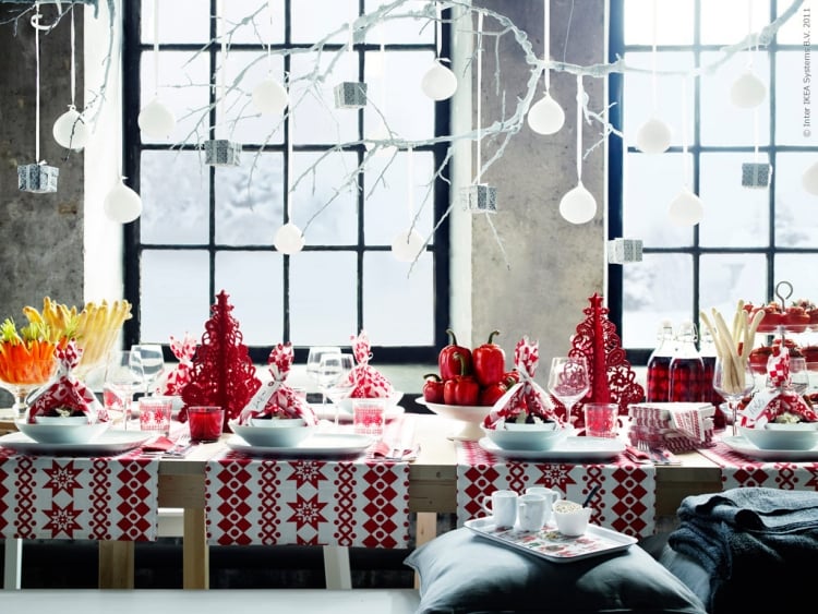 idées-déco-table-Noël-blanc-rouge-inspiration-Ikea
