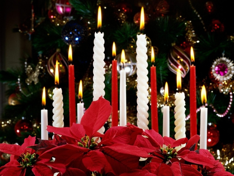 interieur-déco-de-Noël-idées-originales-bougies-etoiles-Noel