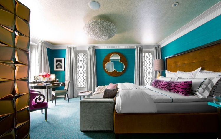 lit-double-moderne-tête-lit-capitonné-chambre-design-turquoise