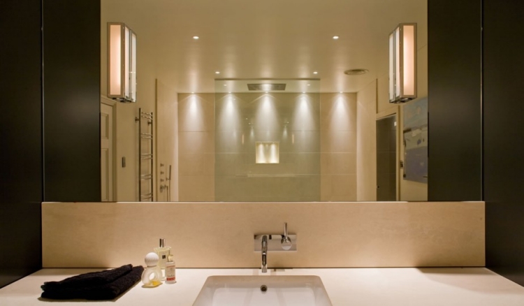 luminaire-salle-de-bains-spots-orientables