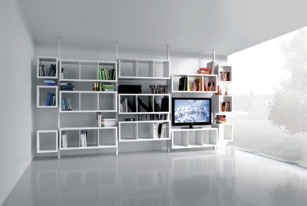 meuble-TV-idée-originale-salon-aménagement-etageres-pratiques-bois
