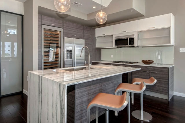 meubles de cuisine en bois grisâtre-formidable-plan-marbre