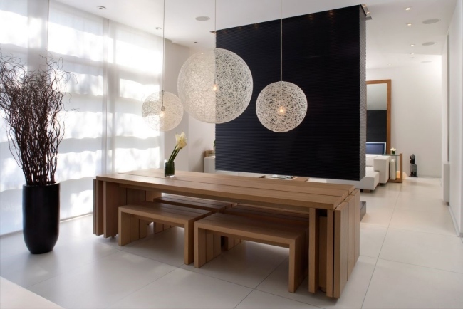 mobilier-salle-à-manger-rectangulaire-bois-lampe-plafond