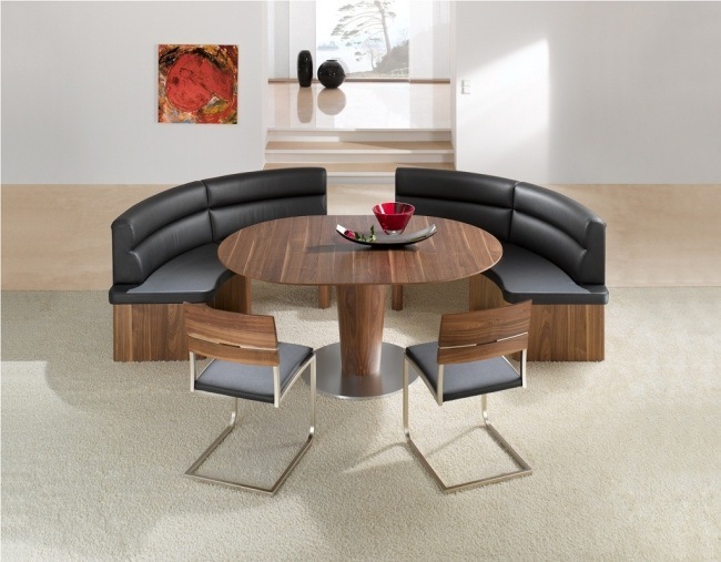 mobilier-salle-à-manger--canape-arrondi-cuir-table-chaises