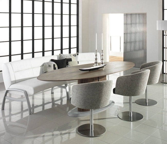 mobilier-salle-à-manger-canape-droit-chaises