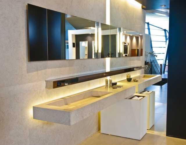 salle-bains-moderne-miroir-long-LED-vasques-intégrées photos de salle de bains