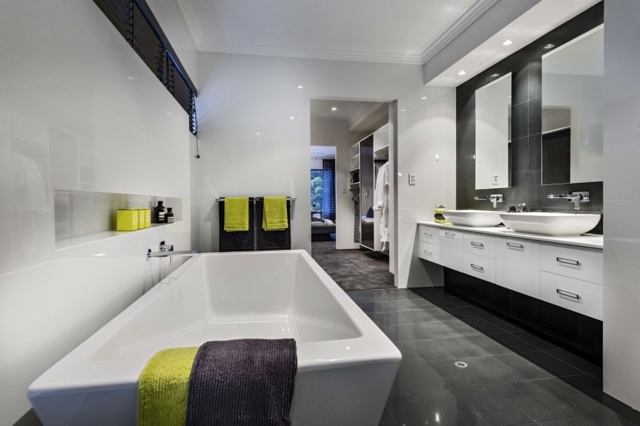 salle-de-bains-design-baignoire-rectangulaire