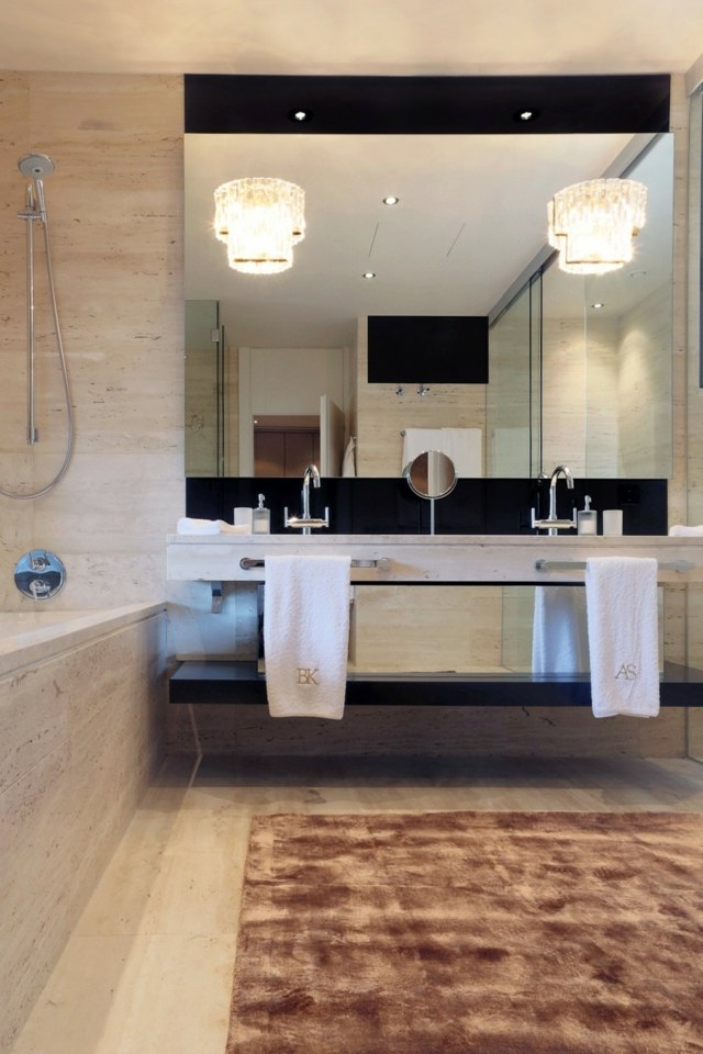 salle-de-bains-design-beau-tapis-lavabo