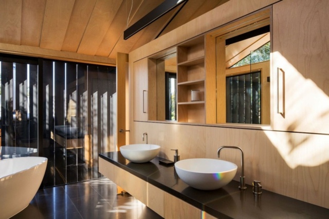 salle-de-bains-design-original-double-vasque