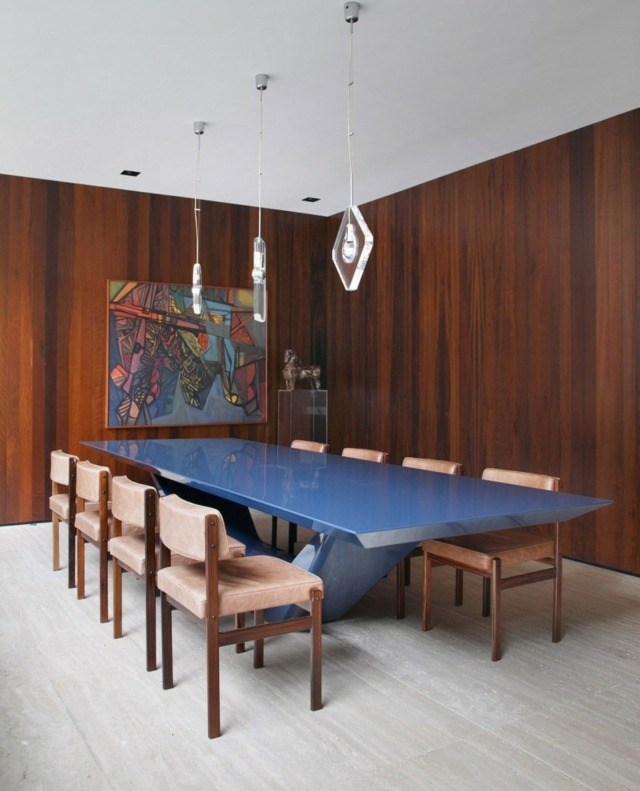 salle manger table conférence suspensions