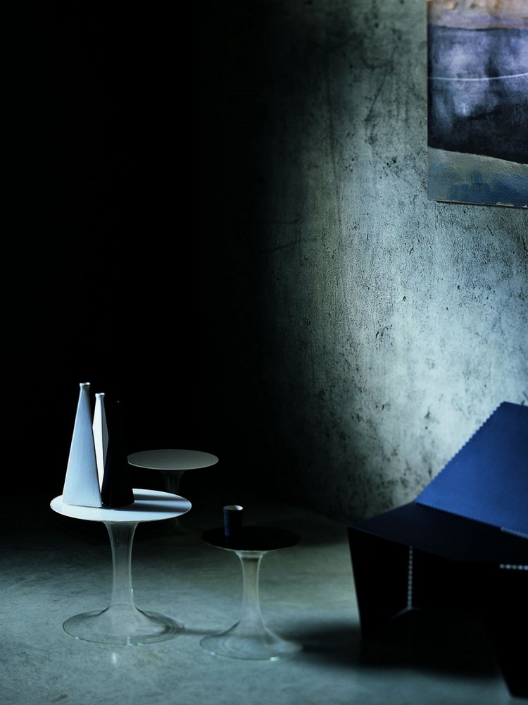 table basse en verre –blanche-noire-design-Funghetti