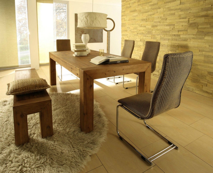 table-bois-massif-design-élégant-banc-bois-tapis-blanc