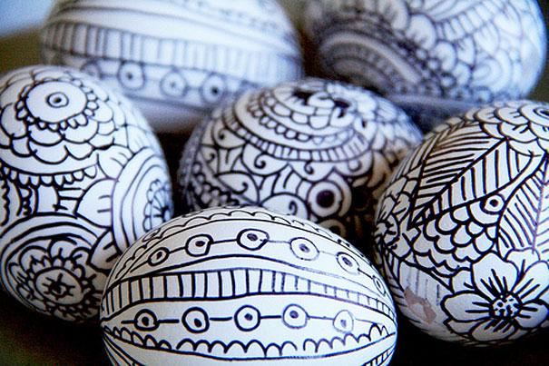 œufs-Pâques-originaux-décorés-marqueur-permanent