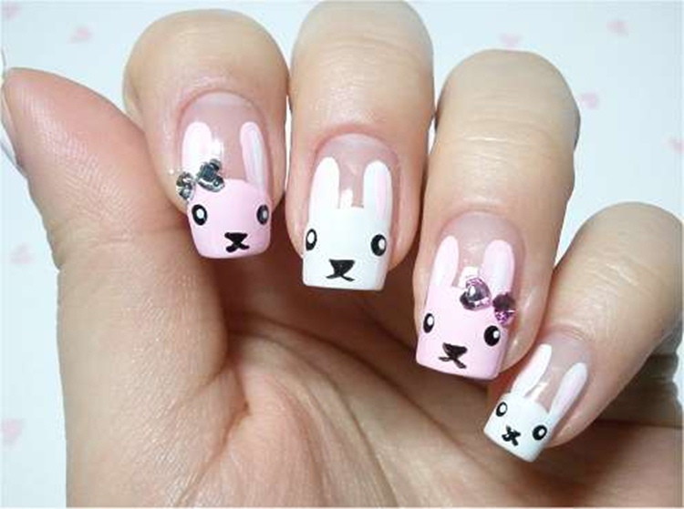 Idees deco ongles-Paques-strass-forme-coeur-dessin-lapin