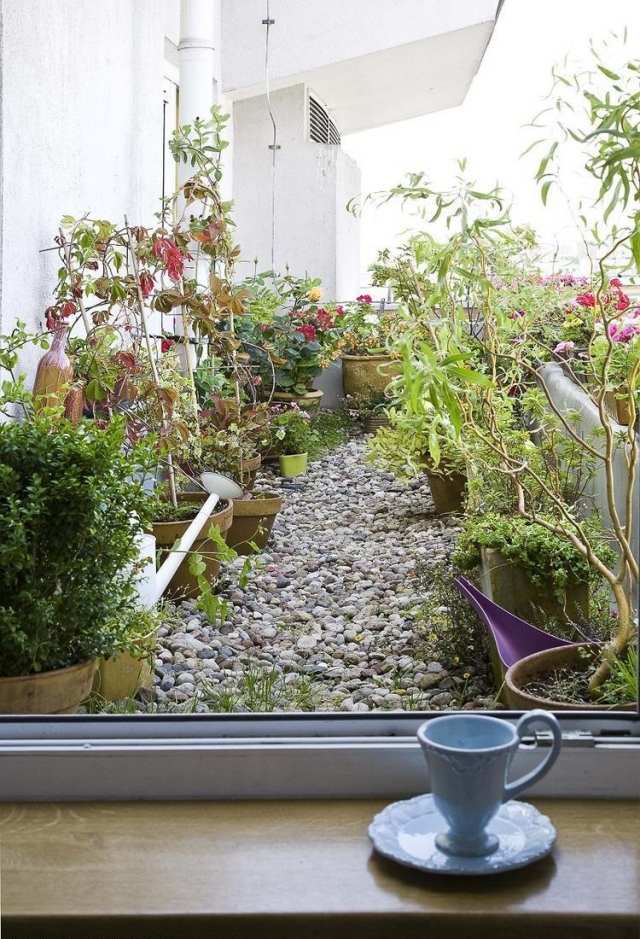 aménagement-balcon-astuces-pratiques-deco-plantes